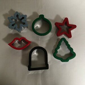 Wilton Comfort Grip Cookie Cutters Christmas Ornament Snowflake Christmas Tree